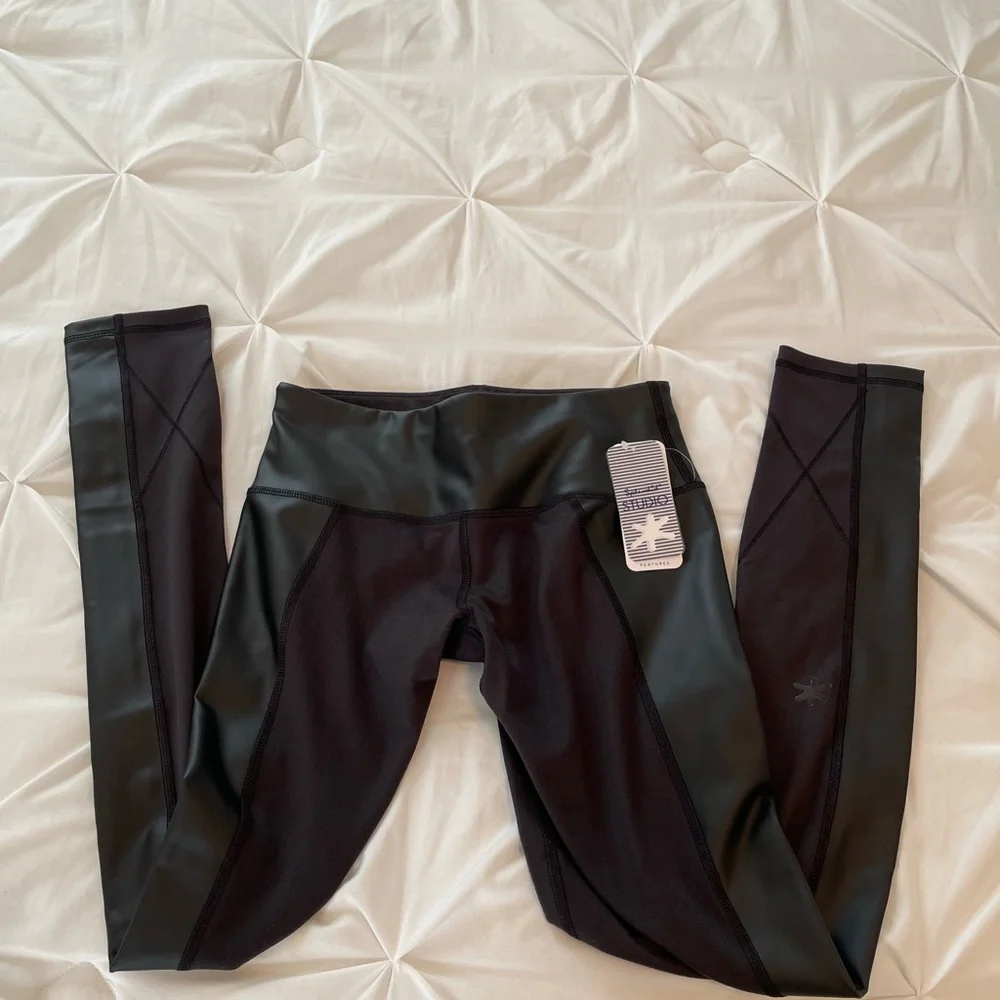 CHIC SPLENDID BLACK FAUX LEATHER LEGGING XS NWT! - Picture 6 of 12